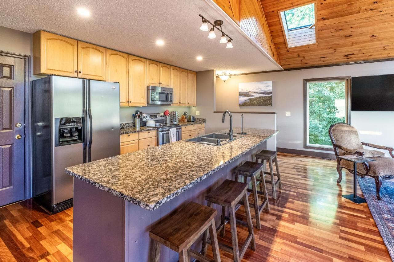Eagles Nest Villa Брайсън Сити Екстериор снимка
