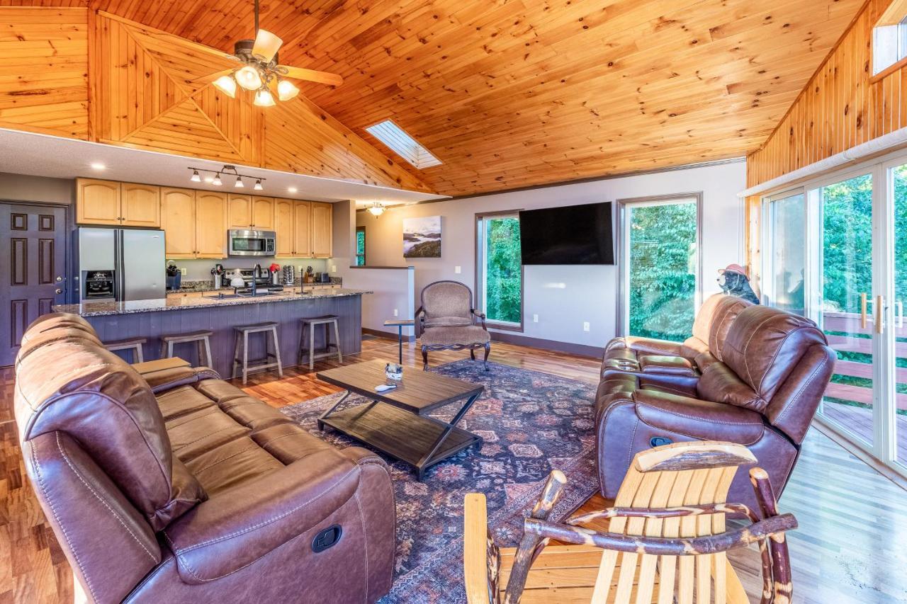Eagles Nest Villa Брайсън Сити Екстериор снимка